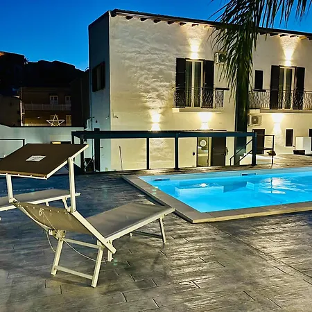 Costa Sicana Gæstehus 4*